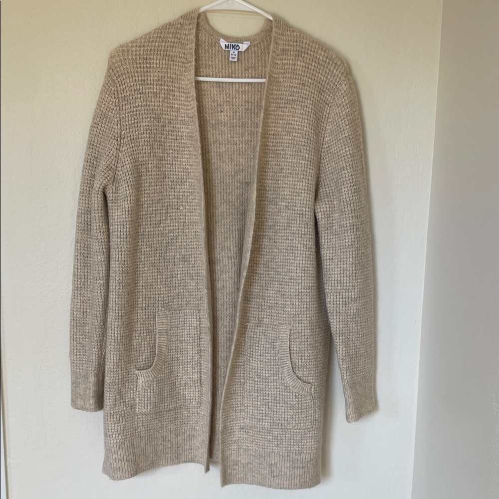 Time and Tru Women's Tan Cardigan Sweater